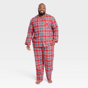GOODFELLOW & CO RED MEN'S PLAID PAJAMA SET